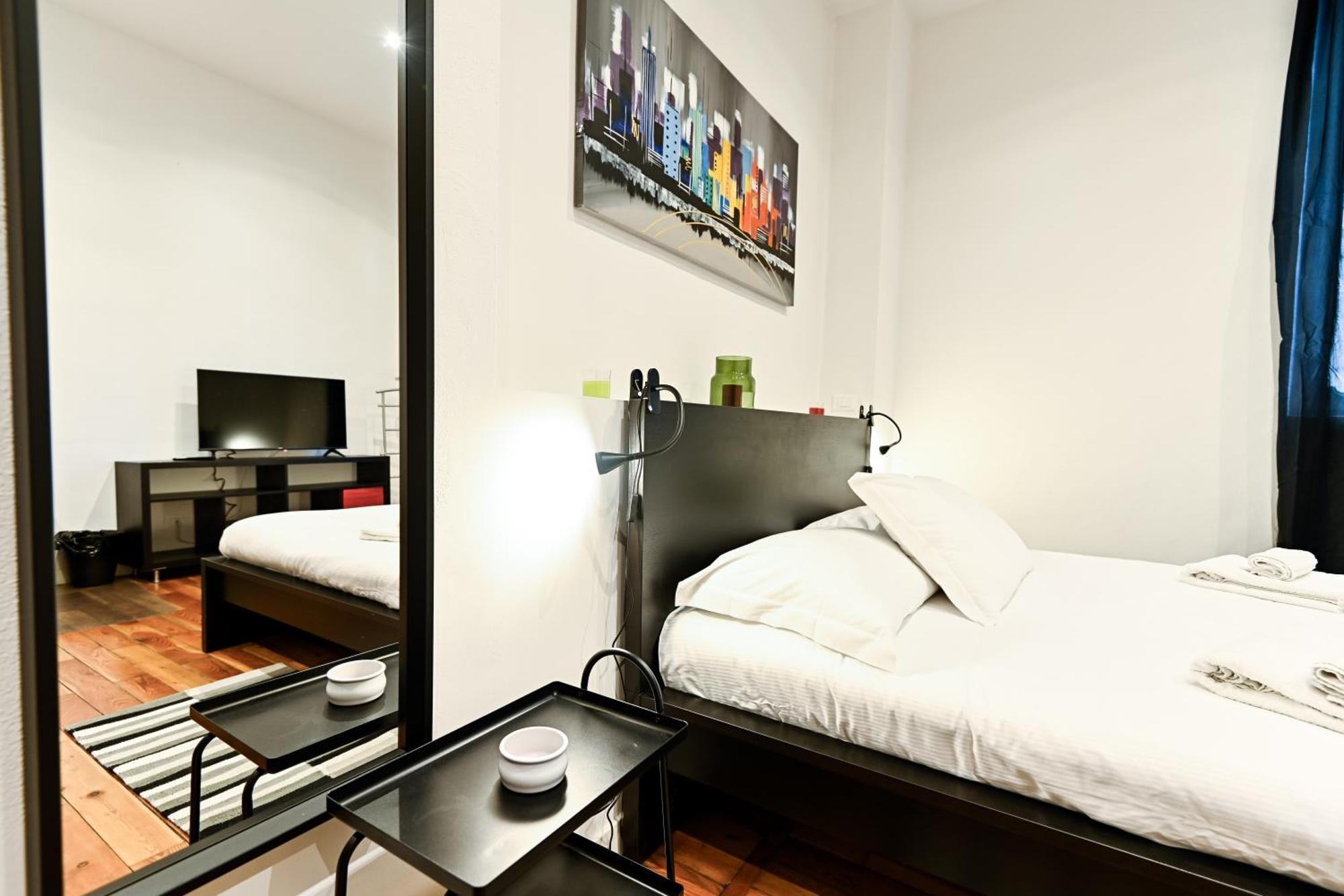 טורינו Top Living Apartments - Porta Susa מראה חיצוני תמונה