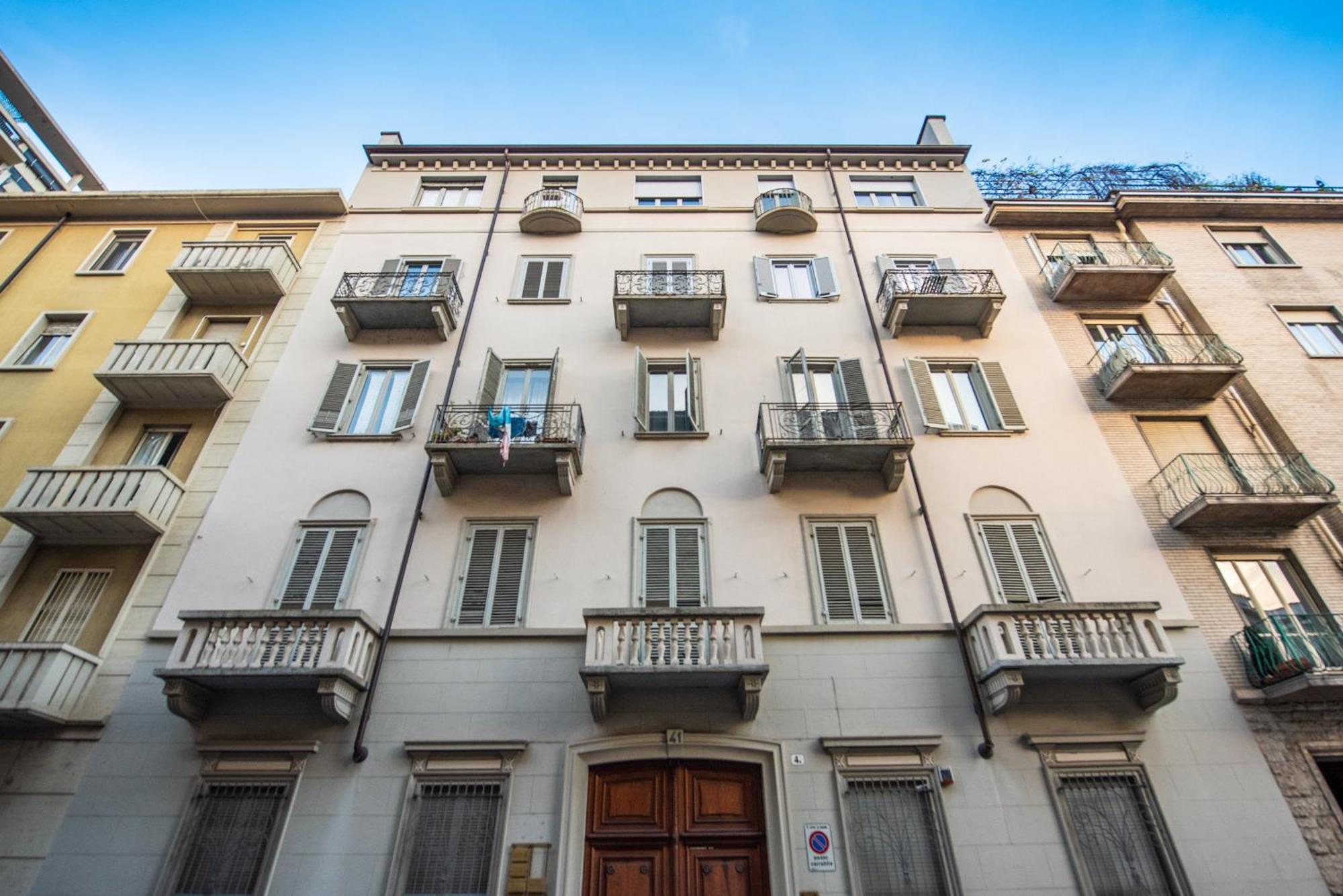 טורינו Top Living Apartments - Porta Susa מראה חיצוני תמונה